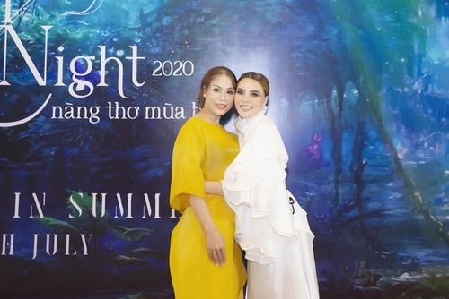 NTK Mai Phương Trang giới thiệu BST thời trang cảm hứng “Đêm Thu Huyền Ảo”